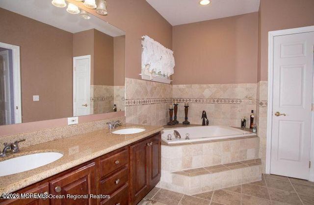 467 Leesville Road, Jackson, NJ 08527