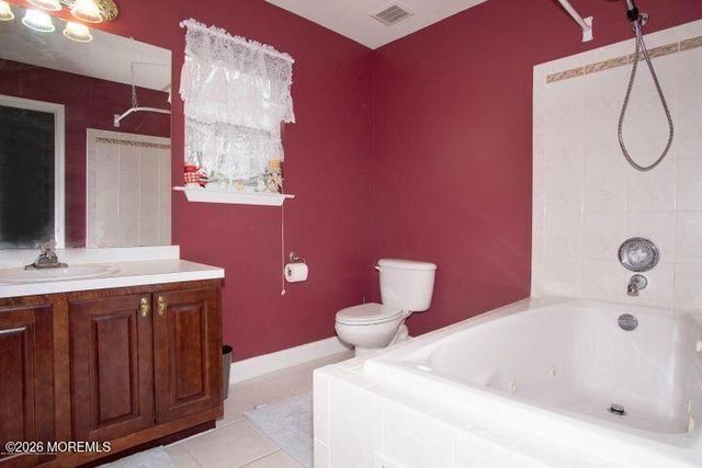 467 Leesville Road, Jackson, NJ 08527