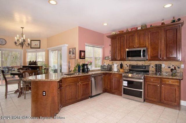 467 Leesville Road, Jackson, NJ 08527
