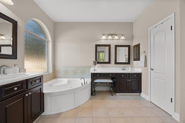 5836 Brittlyns CT, Austin, TX 78730