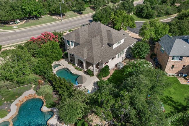 5836 Brittlyns CT, Austin, TX 78730