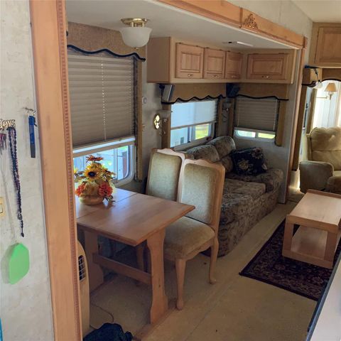 465 Dove Island, Livingston, TX 77351