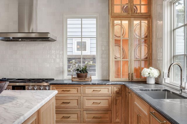 4909 Avenue G, Austin, TX 78751