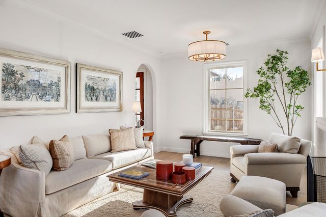 4909 Avenue G, Austin, TX 78751