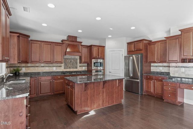 520 Alliance Circle, Cary, NC 27519