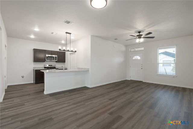 101 Leon Lane, Copperas Cove, TX 76522