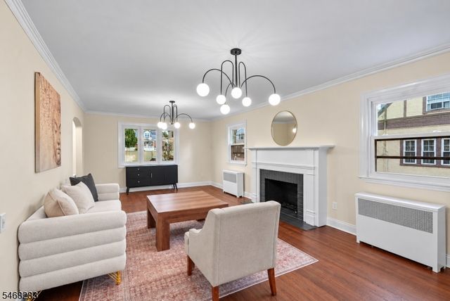 825 Bishop St, Union Twp., NJ 07083