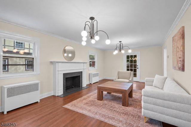825 Bishop St, Union Twp., NJ 07083