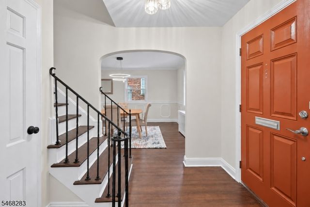 825 Bishop St, Union Twp., NJ 07083