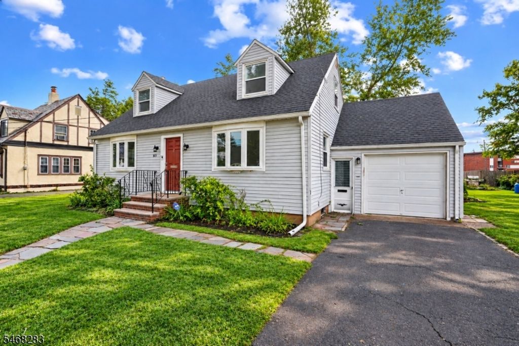 825 Bishop St, Union Twp., NJ 07083 — photo 2