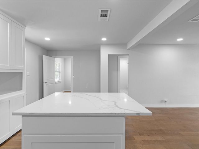 526 Jack Grace Hill Road, Bowie, TX 76230