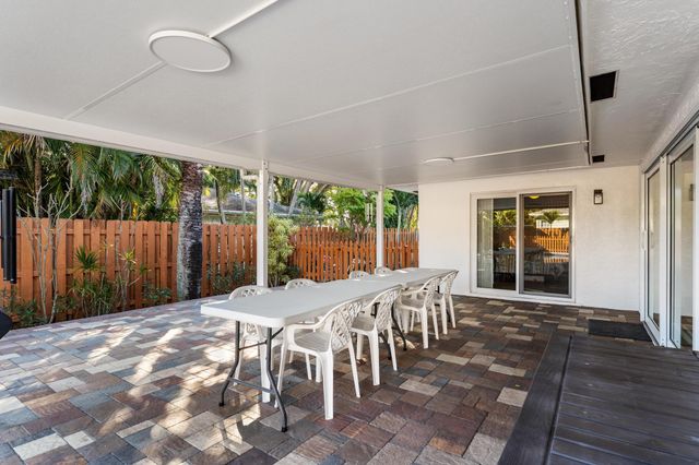 7410 Venetian Way, Lake Clarke Shores, FL 33406