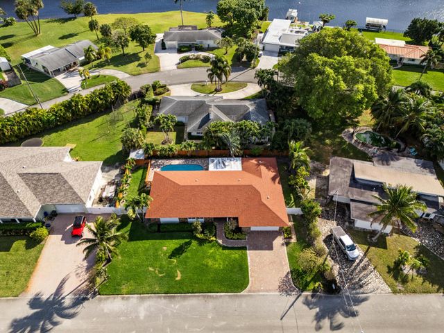 7410 Venetian Way, Lake Clarke Shores, FL 33406