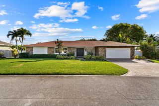 7410 Venetian Way, Lake Clarke Shores, FL 33406