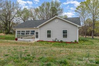 413 E Henderson Es Street, East Spencer, NC 28144