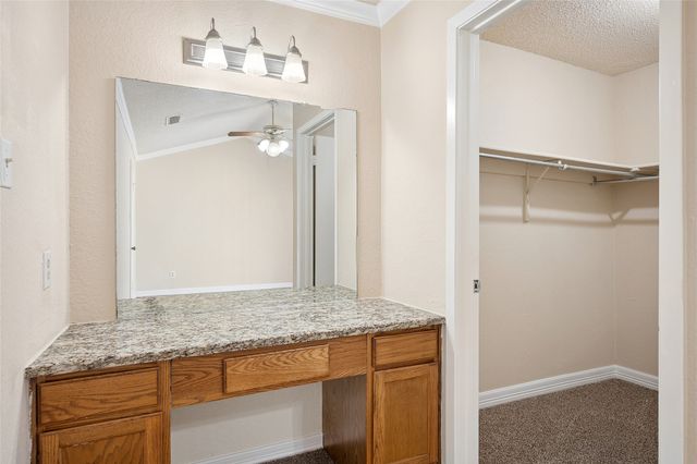 2400 Jupiter Road B9, Plano, TX 75074