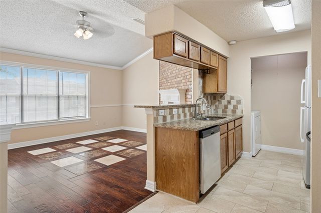 2400 Jupiter Road B9, Plano, TX 75074