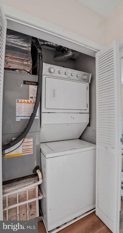 1500 COLUMBIA RD NW, Washington, DC 20009