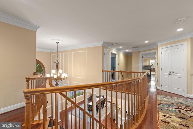 5452 CHANDLEY FARM CIR, Centreville, VA 20120