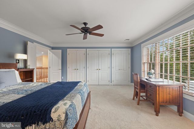 5452 CHANDLEY FARM CIR, Centreville, VA 20120