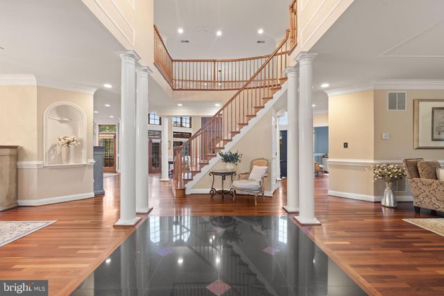5452 CHANDLEY FARM CIR, Centreville, VA 20120