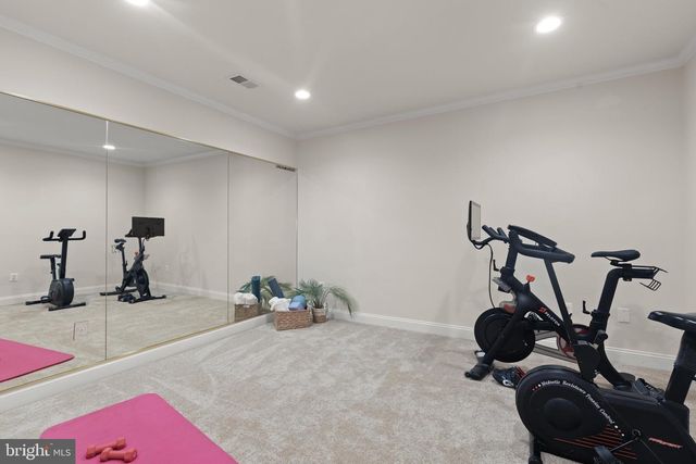 5452 CHANDLEY FARM CIR, Centreville, VA 20120