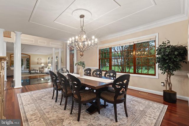 5452 CHANDLEY FARM CIR, Centreville, VA 20120