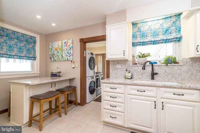 405 W ELEVENTH AVE, Conshohocken, PA 19428