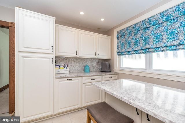 405 W ELEVENTH AVE, Conshohocken, PA 19428