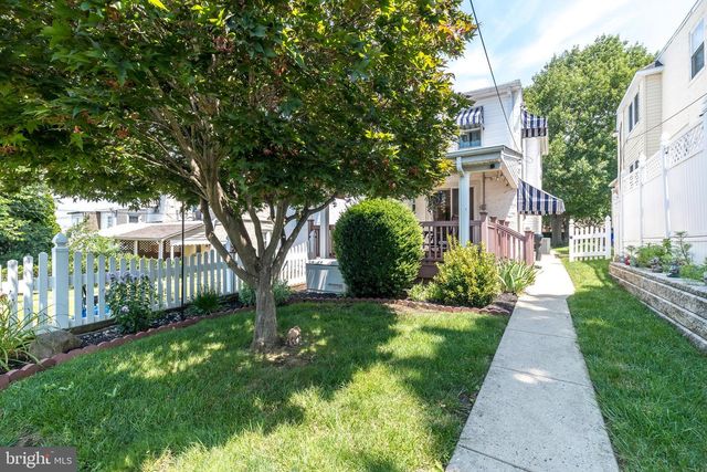 405 W ELEVENTH AVE, Conshohocken, PA 19428