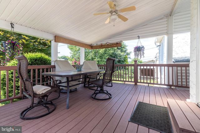 405 W ELEVENTH AVE, Conshohocken, PA 19428
