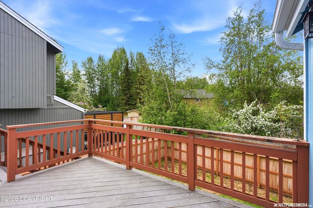 2152 Misty Glenn Circle, Anchorage, AK 99502
