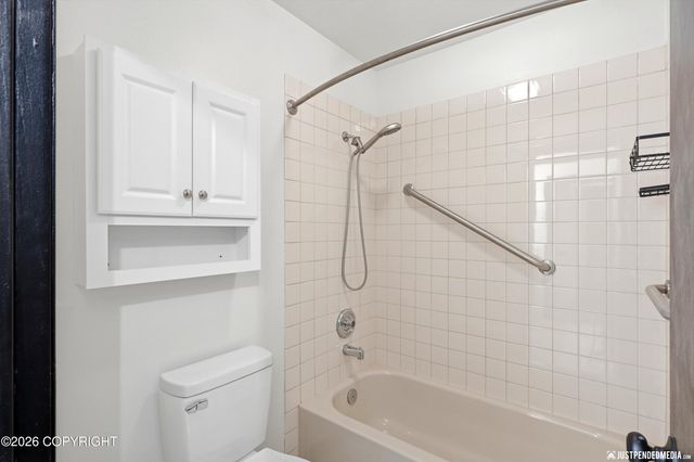 2152 Misty Glenn Circle, Anchorage, AK 99502
