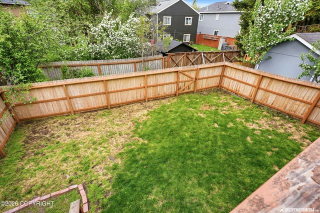 2152 Misty Glenn Circle, Anchorage, AK 99502