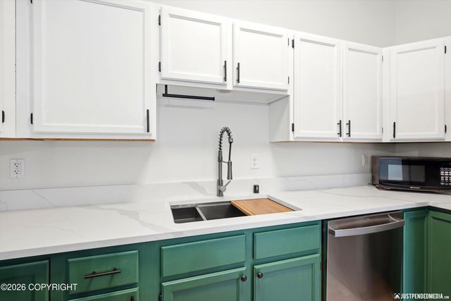 2152 Misty Glenn Circle, Anchorage, AK 99502