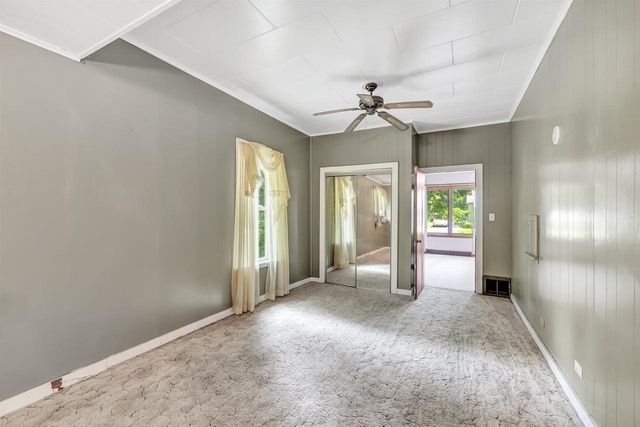 110 W PARKER STREET, Weyauwega, WI 54983