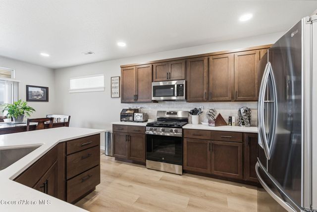 11779 N Lennon LN, Rathdrum, ID 83858