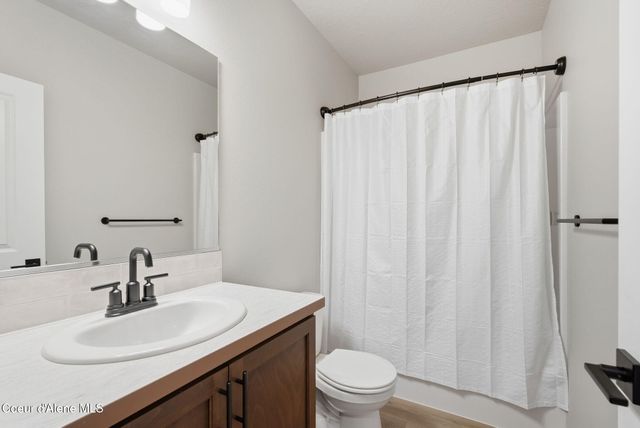 11779 N Lennon LN, Rathdrum, ID 83858