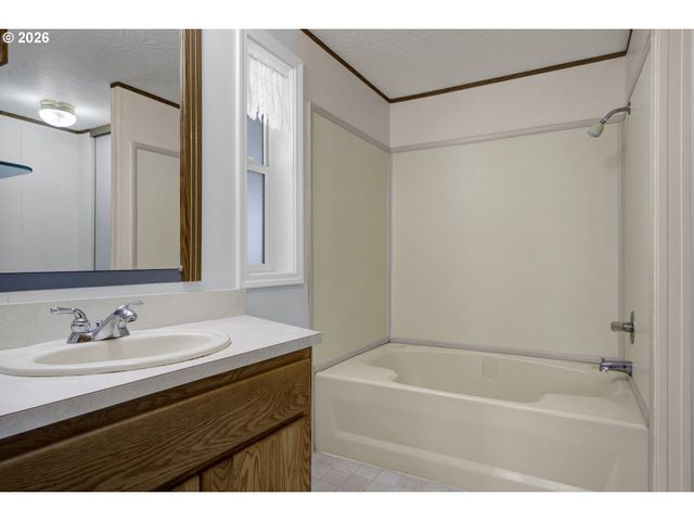 1699 N TERRY St 43, Eugene, OR 97402