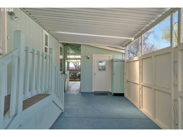 1699 N TERRY St 43, Eugene, OR 97402