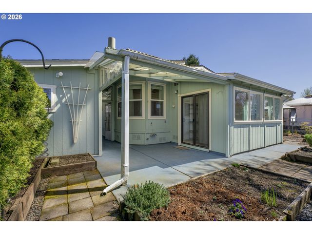 1699 N TERRY St 43, Eugene, OR 97402