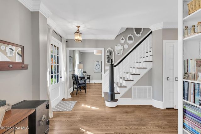 406 Carmen Avenue, Jacksonville, NC 28540