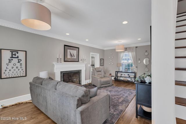 406 Carmen Avenue, Jacksonville, NC 28540