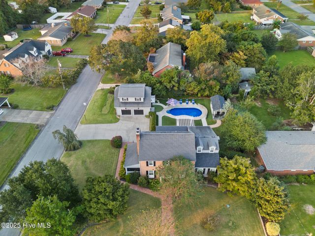 406 Carmen Avenue, Jacksonville, NC 28540