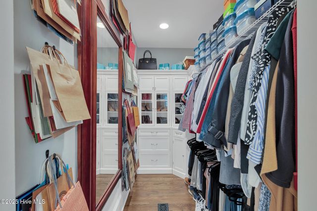 406 Carmen Avenue, Jacksonville, NC 28540