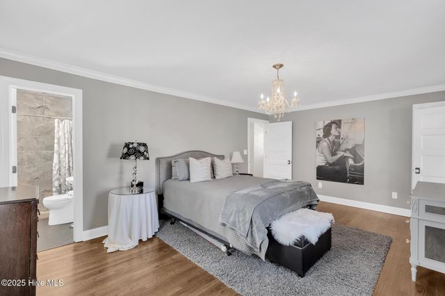 406 Carmen Avenue, Jacksonville, NC 28540