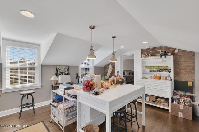 406 Carmen Avenue, Jacksonville, NC 28540