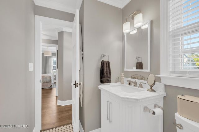 406 Carmen Avenue, Jacksonville, NC 28540