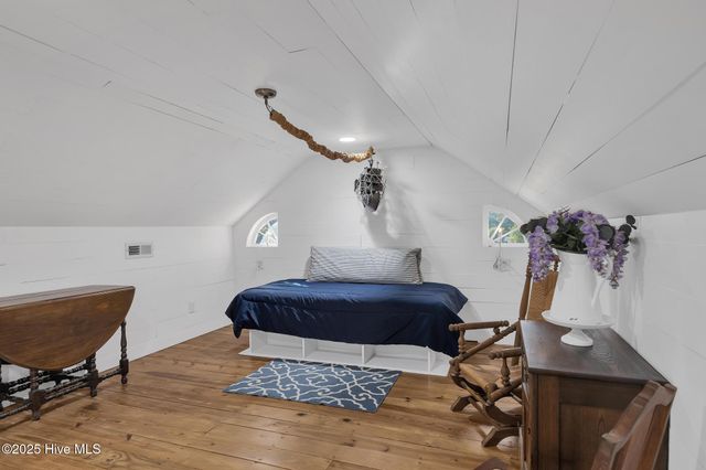 406 Carmen Avenue, Jacksonville, NC 28540