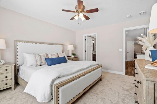 2654 Delaware Avenue, North Saint Paul, MN 55109